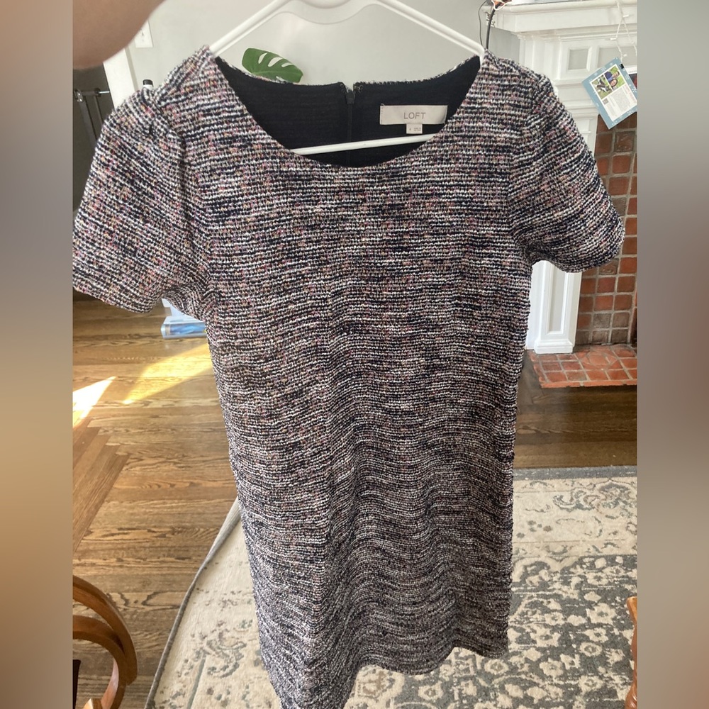 Loft size 4 knit dress